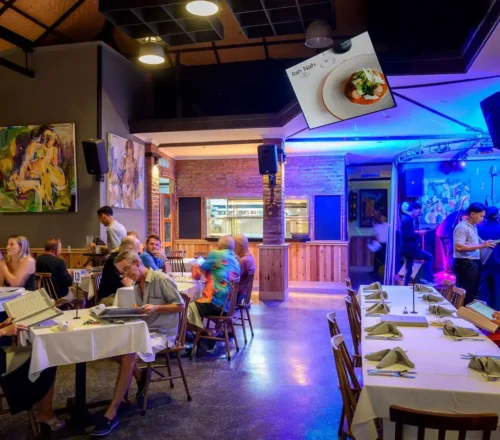 rah nah lovina restaurant dinner